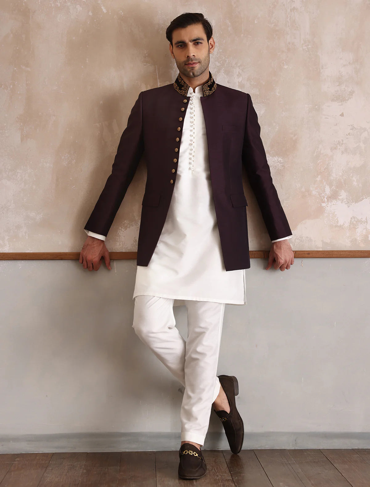 Maroon Bandhgala with Collar Embroidered