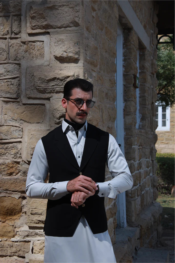 Classic Black Bundi