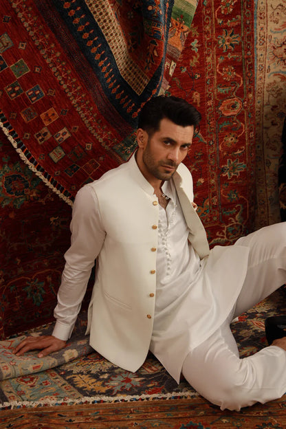Classic Off White Bundi with Gold Buttons