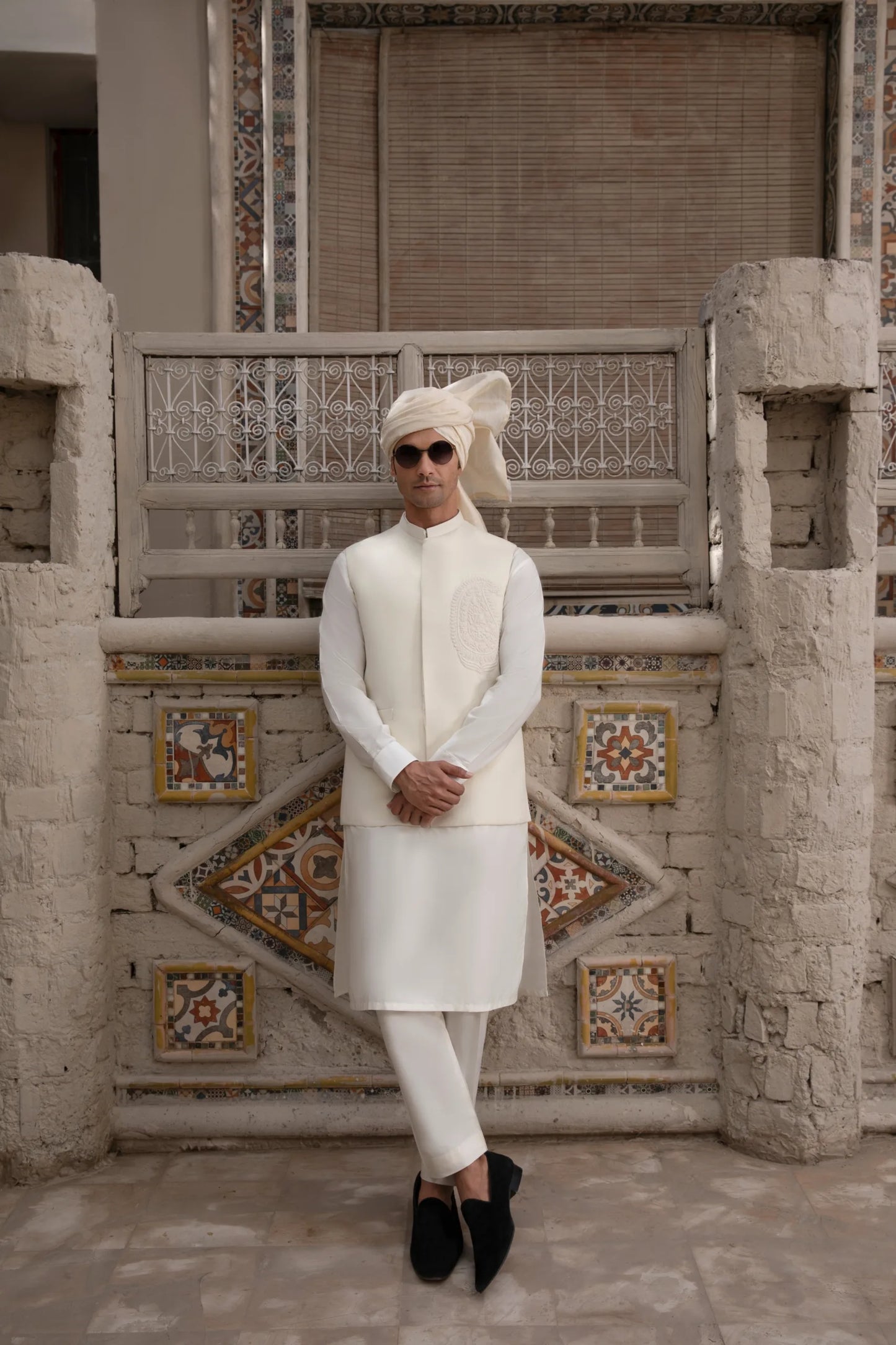 Off White Bundi with Thread Embroidery