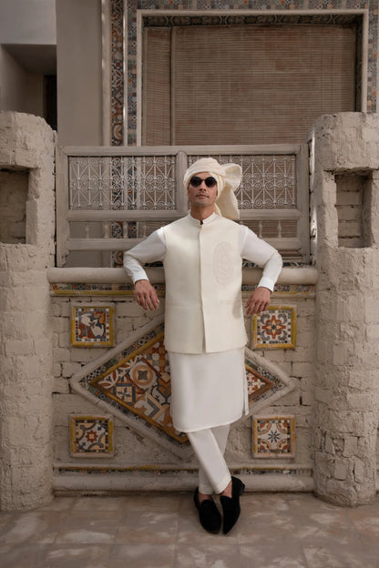 Off White Bundi with Thread Embroidery