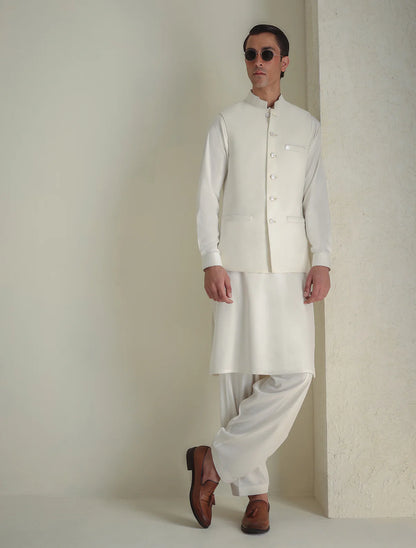 Classic Off White Bundi