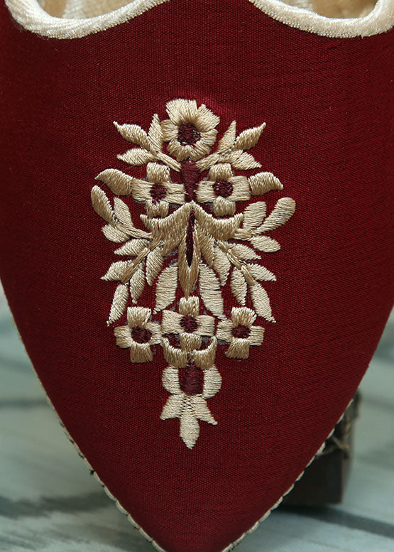 Red Mojari with Hand Embroidery